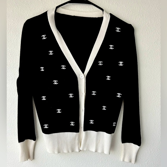 🎬EMBROIDERED CC’s CARDIGAN🎬 SAMPLE PIECE FROM MOVIE WARDROBE🎬 - Picture 4 of 4